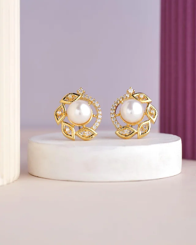 Hoop earrings with enamel stripes for a colorful and eye-catching design-Delicate Stud Pearl Earring