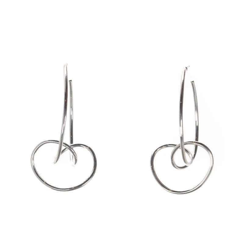 Best hoop earrings with hammered gold for a rustic yet elegant look-Hoop Horizontal Knot Earrings