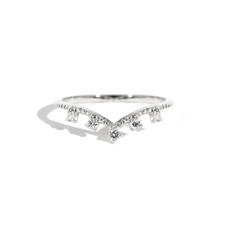 Rings with knot motifs for symbolic love -1.4mm Mina Ring