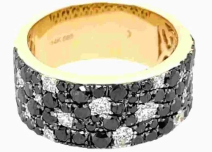 Rings with vine-wrapped bands for nature -14Y Black and White Diamond Pave Cigar Band Style Ring sz 6.5