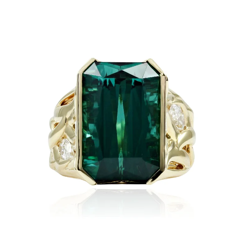 Rings with tiger eye for warm tones -Jon Anderson 18K yellow gold seaweed ring containing a scissor cut tourmaline