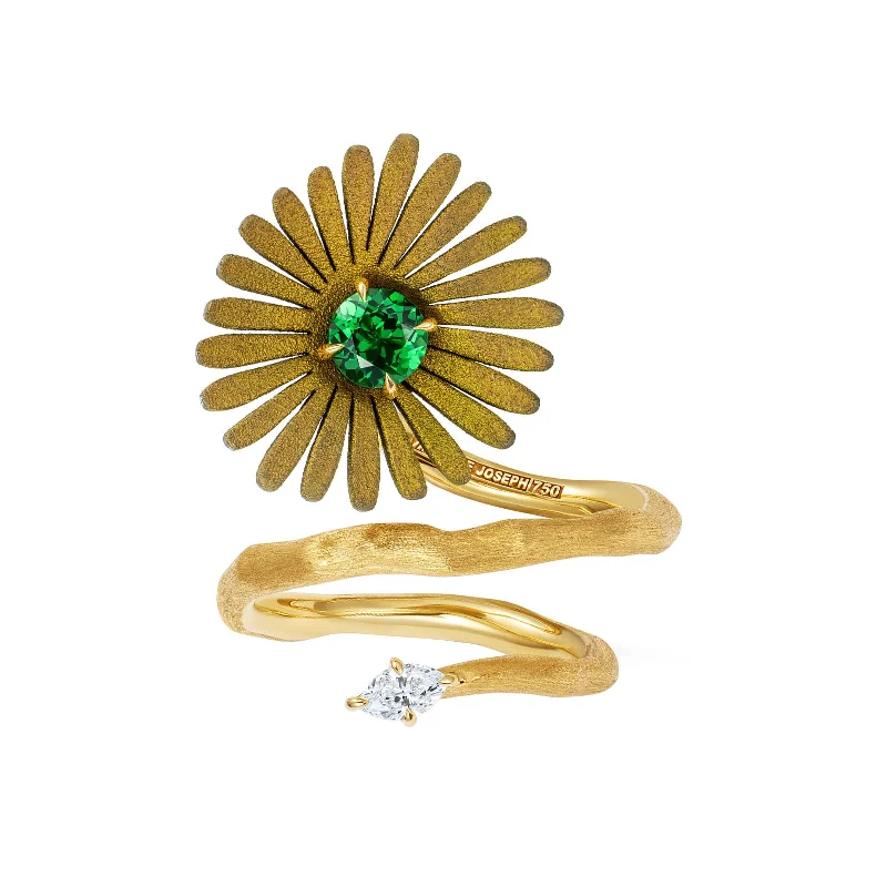 Rings with vintage-inspired rose-cut diamonds -Fawn Yellow Medium Flower Ring