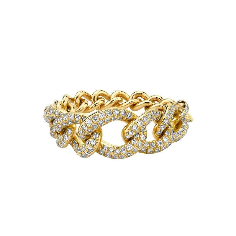 Platinum rings with sparkling sapphire center stones -Gradual Diamond Link Ring - Yellow Gold